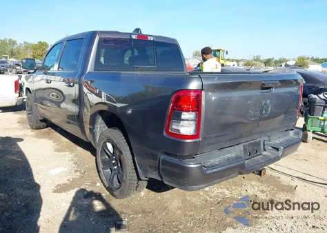 2022 Ram 1500 Big Horn 4X4 5'7 Box z USA, uszkodzony, nr VIN 1C6RRFFG8NN297170